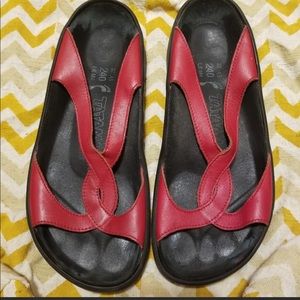 Tatami by Birkenstock Red Sandals Size 7